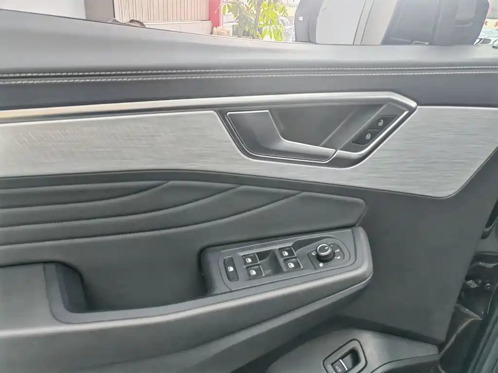 Volkswagen Teramont 2024 380TSI 4Motion Luxury Plus 6-Seat 2024 - thumbnail 9