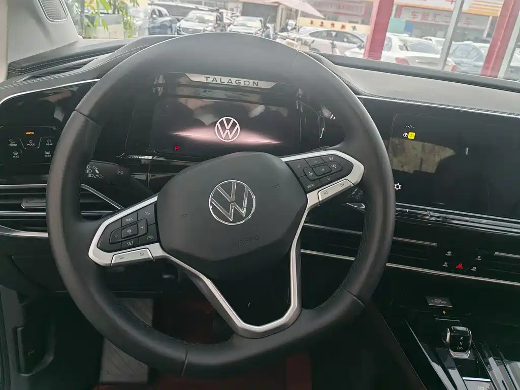 Volkswagen Teramont 2024 380TSI 4Motion Luxury Plus 6-Seat 2024 - thumbnail 10