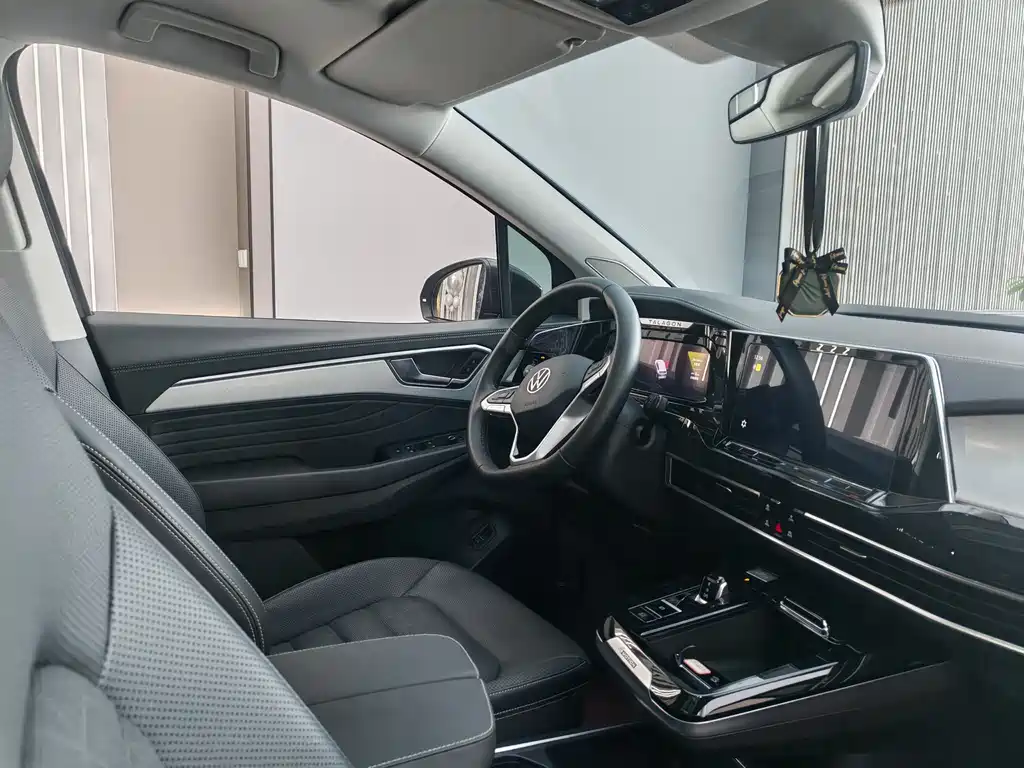 Volkswagen Teramont 2024 380TSI 4Motion Luxury Plus 6-Seat 2024 - thumbnail 19