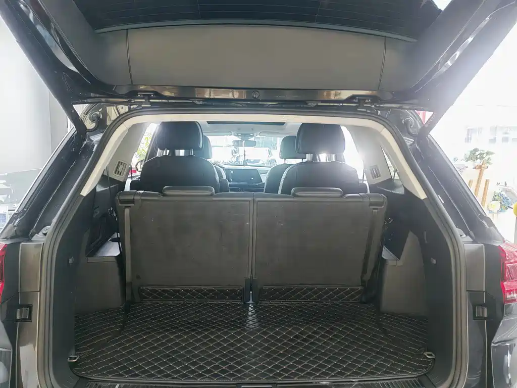 Volkswagen Teramont 2024 380TSI 4Motion Luxury Plus 6-Seat 2024 - thumbnail 20