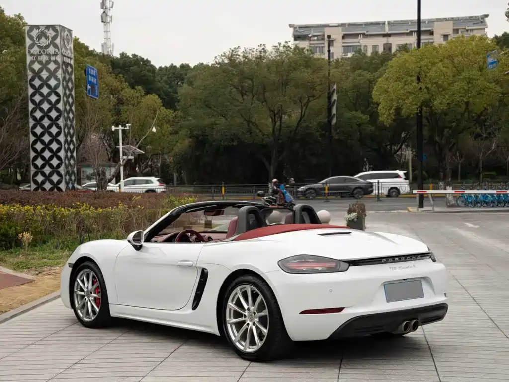 Porsche Porsche 718 2022 Boxster S 2.5T 2023 - thumbnail 4