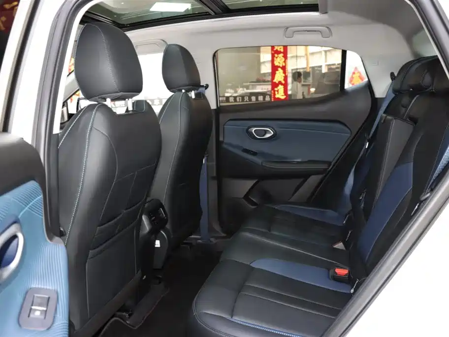 GAC Trumpchi GAC GS3 2023 Shadow Speed 270T Smart Power Edition 2025 - thumbnail 11