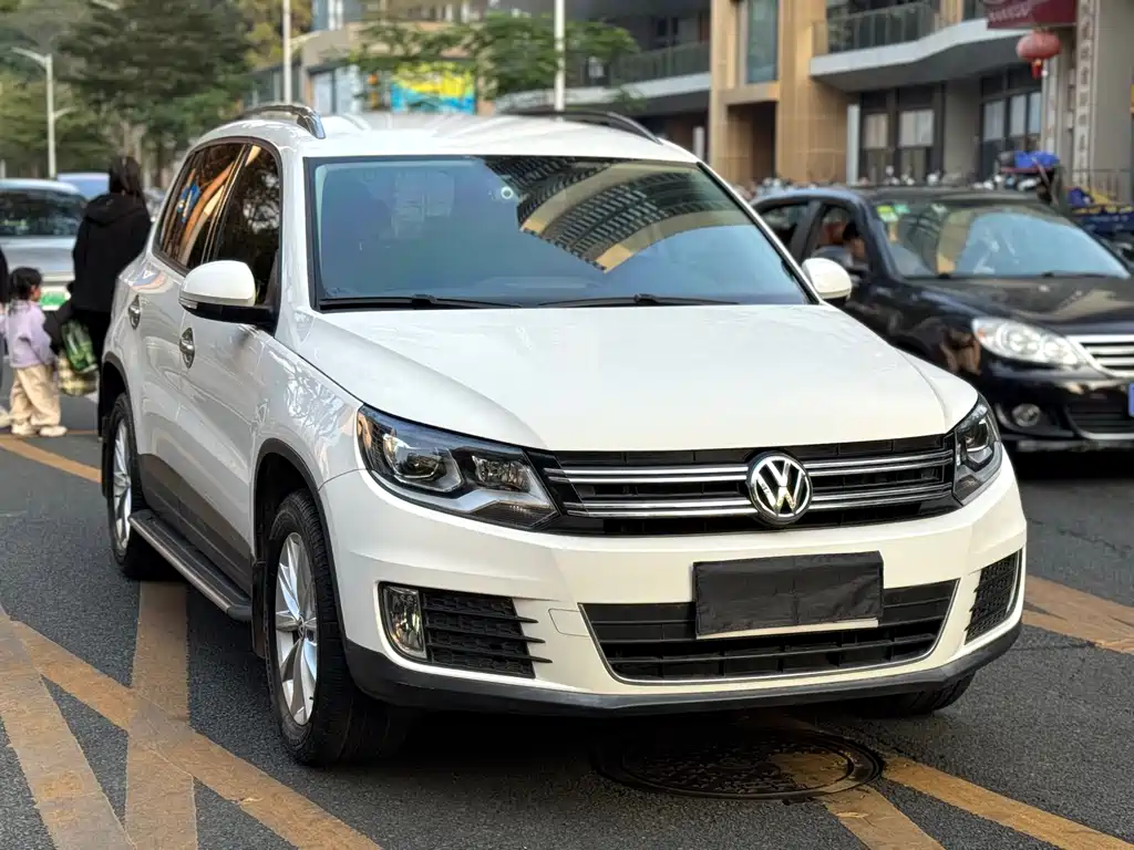 Volkswagen Volkswagen Tiguan 2015 1.8TSI Automatic 2WD Comfort Edition 2016 - thumbnail 3