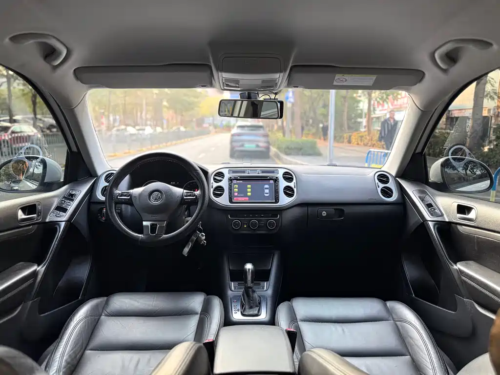 Volkswagen Volkswagen Tiguan 2015 1.8TSI Automatic 2WD Comfort Edition 2016 - thumbnail 12