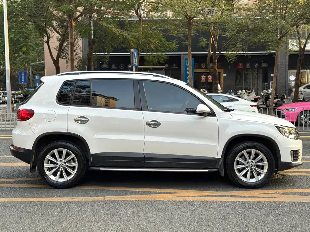 Volkswagen Volkswagen Tiguan 2015 1.8TSI Automatic 2WD Comfort Edition 2016 - thumbnail 17