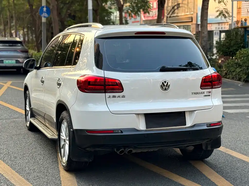 Volkswagen Volkswagen Tiguan 2015 1.8TSI Automatic 2WD Comfort Edition 2016 - thumbnail 21