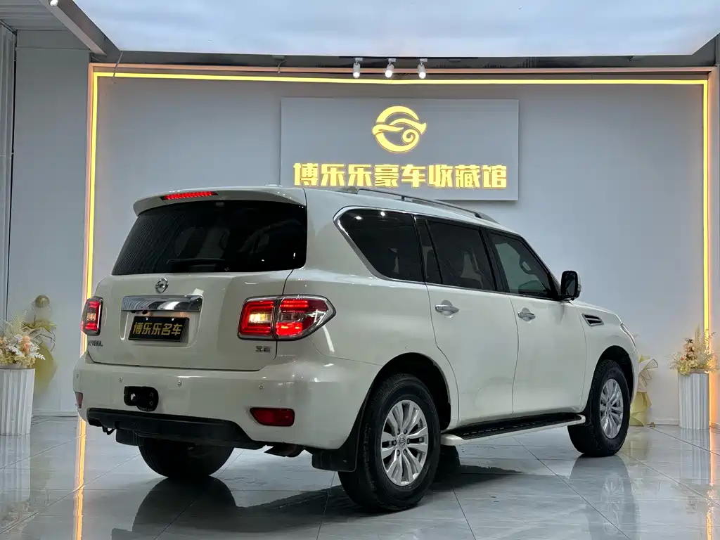 Nissan Nissan Patrol Y62 2018 4.0L Middle East Version 2020 - thumbnail 3