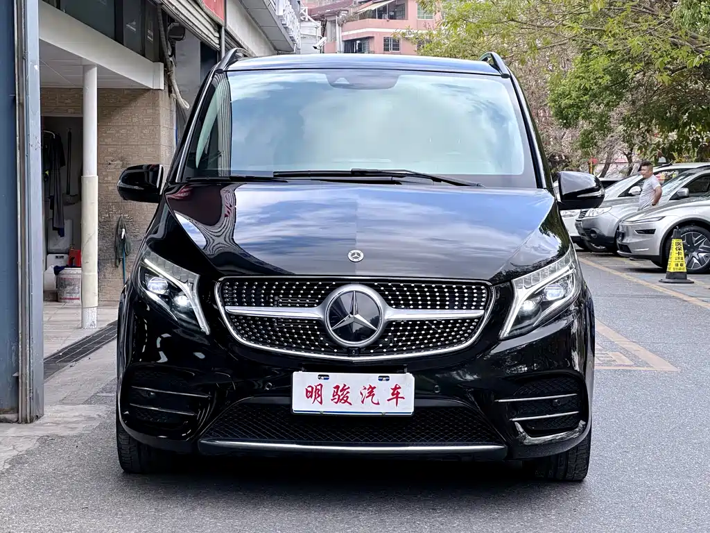 Mercedes-Benz Mercedes-Benz V-Class 2021 V 260 L Long Wheelbase Luxury Edition 2022 - thumbnail 2