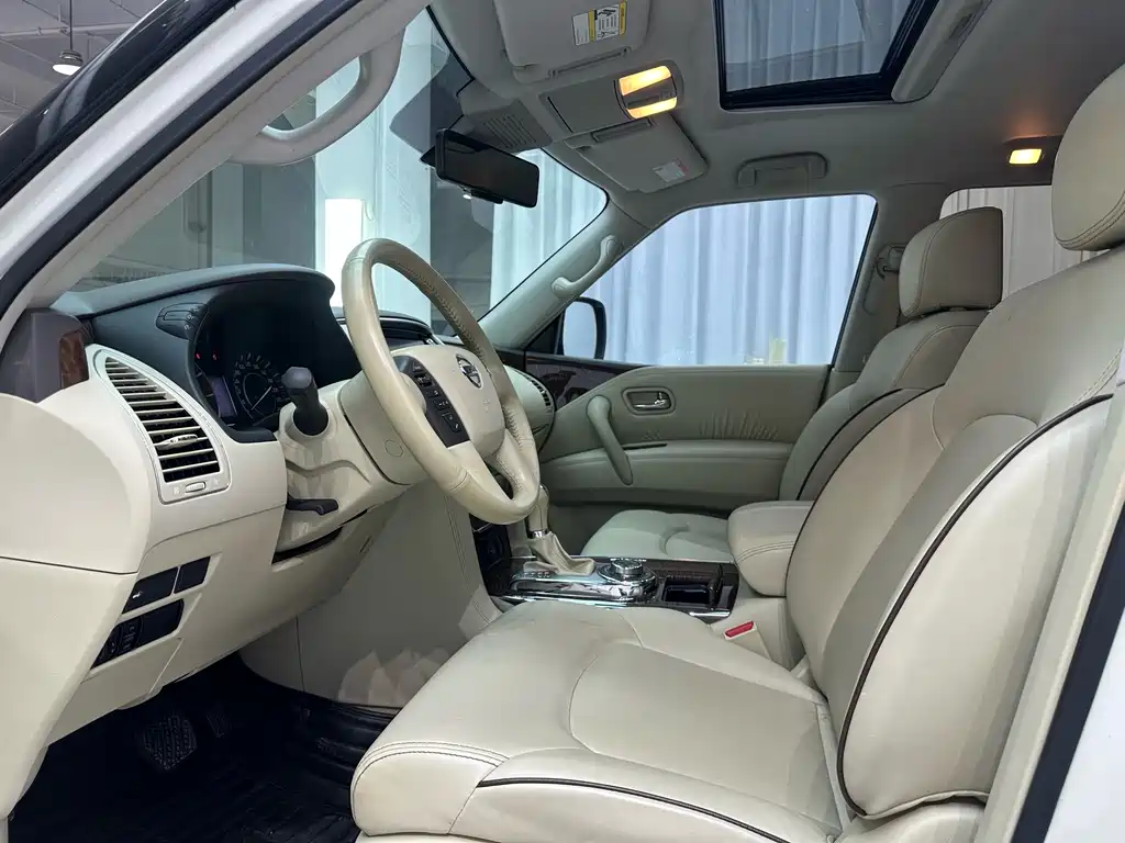 Nissan Nissan Patrol Y62 2018 4.0L Middle East Version 2020 - thumbnail 19