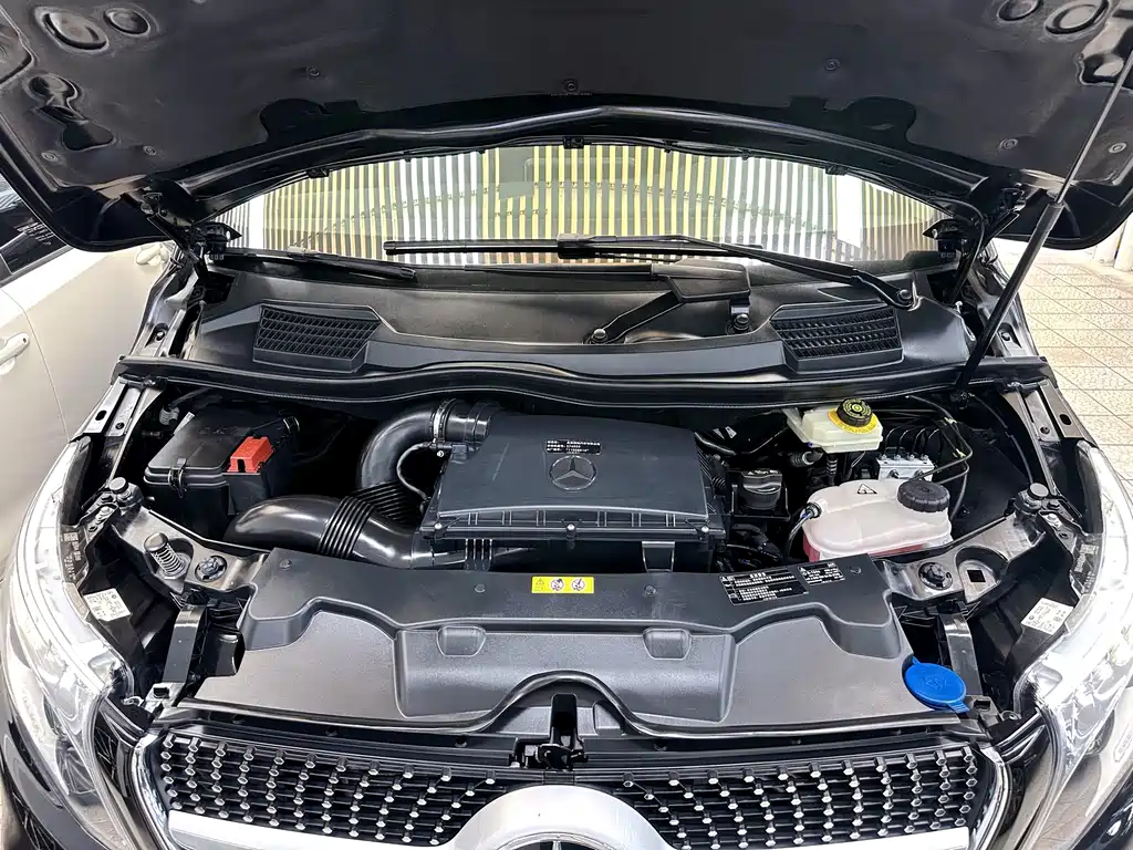 Mercedes-Benz Mercedes-Benz V-Class 2021 V 260 L Long Wheelbase Luxury Edition 2022 - thumbnail 9
