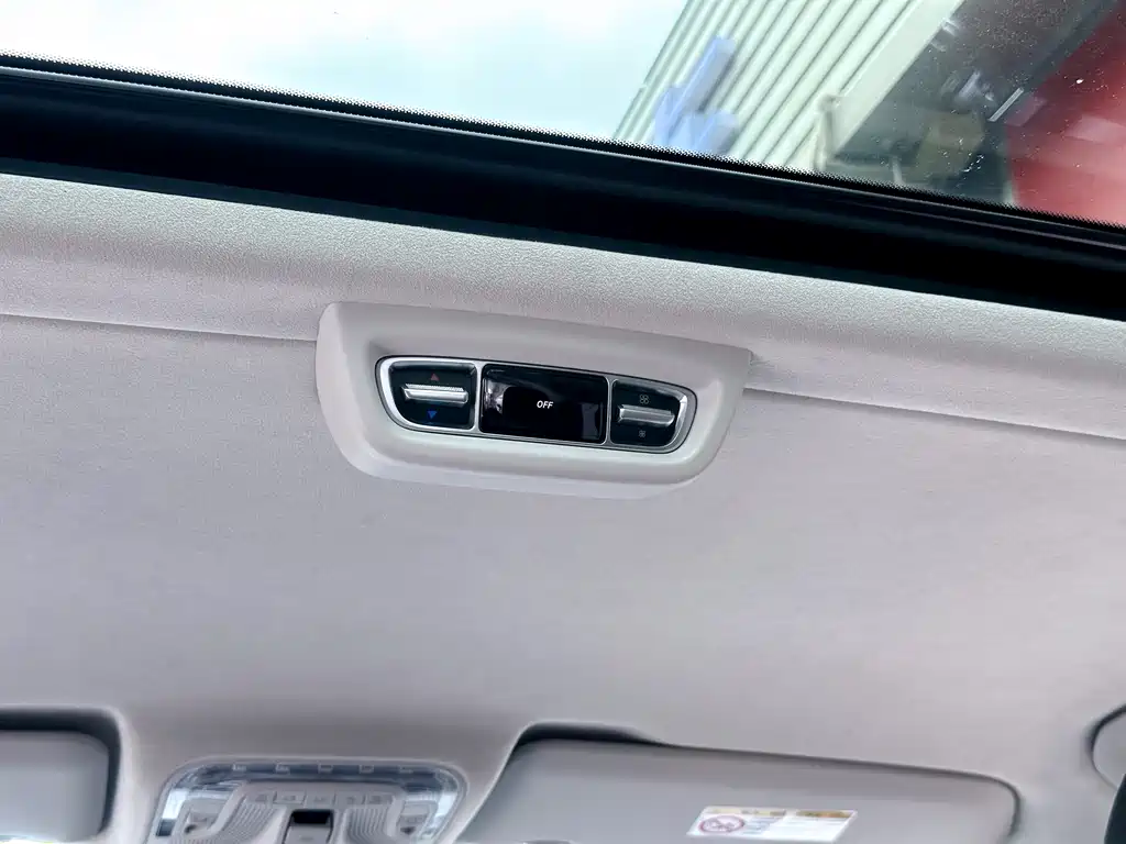 Mercedes-Benz Mercedes-Benz V-Class 2021 V 260 L Long Wheelbase Luxury Edition 2022 - thumbnail 29