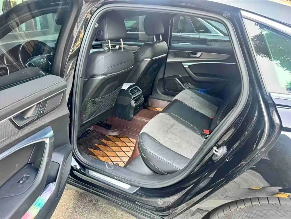 Audi Audi A6L 2020 40 TFSI Luxury Dynamic Edition 2020 - thumbnail 9
