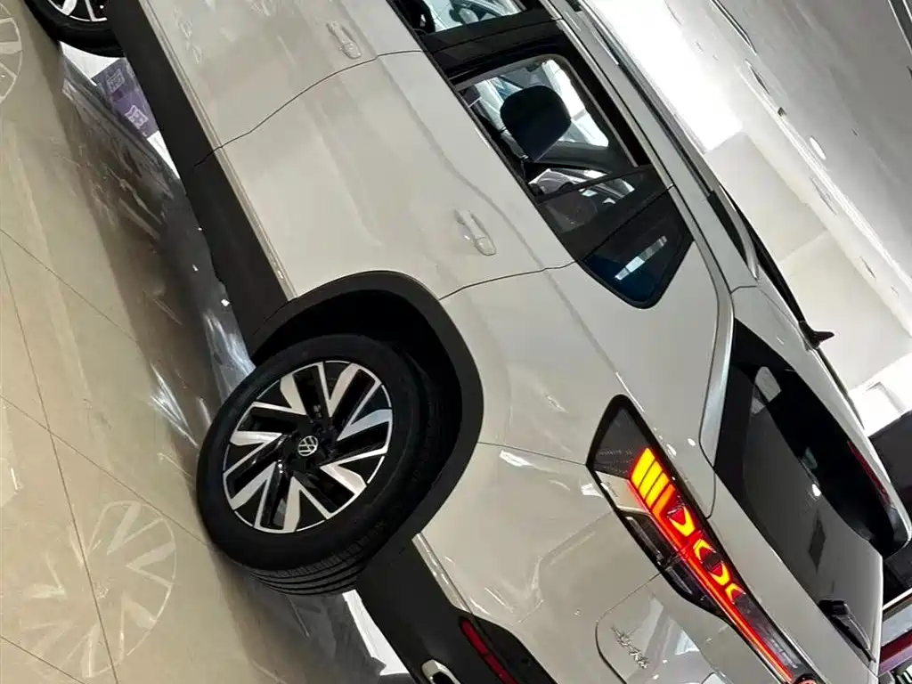Volkswagen Tayron 2025 Model Trend Edition 330TSI 2025 - thumbnail 23