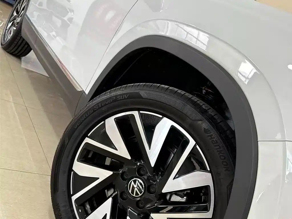 Volkswagen Tayron 2025 Model Trend Edition 330TSI 2025 - thumbnail 25