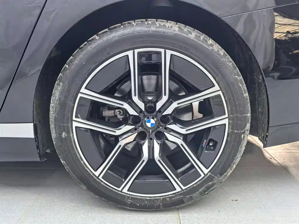 BMW BMW 7 Series 2023 735Li M Sport Package 2024 - thumbnail 18