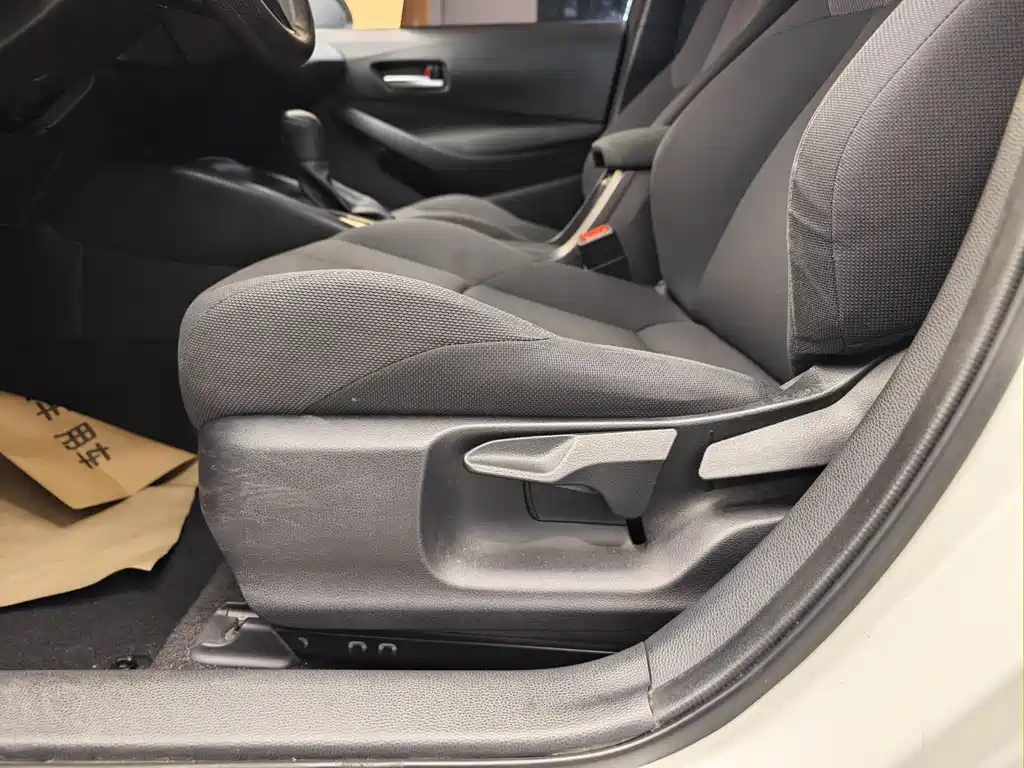 Toyota Toyota Corolla 2021 TNGA 1.5L CVT Advanced Edition 2023 - thumbnail 10