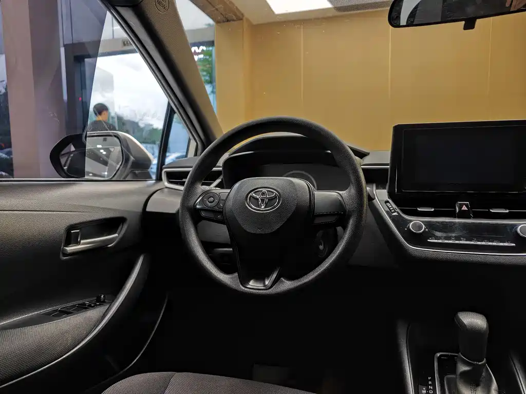 Toyota Toyota Corolla 2021 TNGA 1.5L CVT Advanced Edition 2023 - thumbnail 14