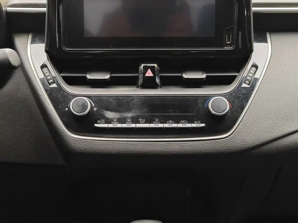 Toyota Toyota Corolla 2021 TNGA 1.5L CVT Advanced Edition 2023 - thumbnail 16