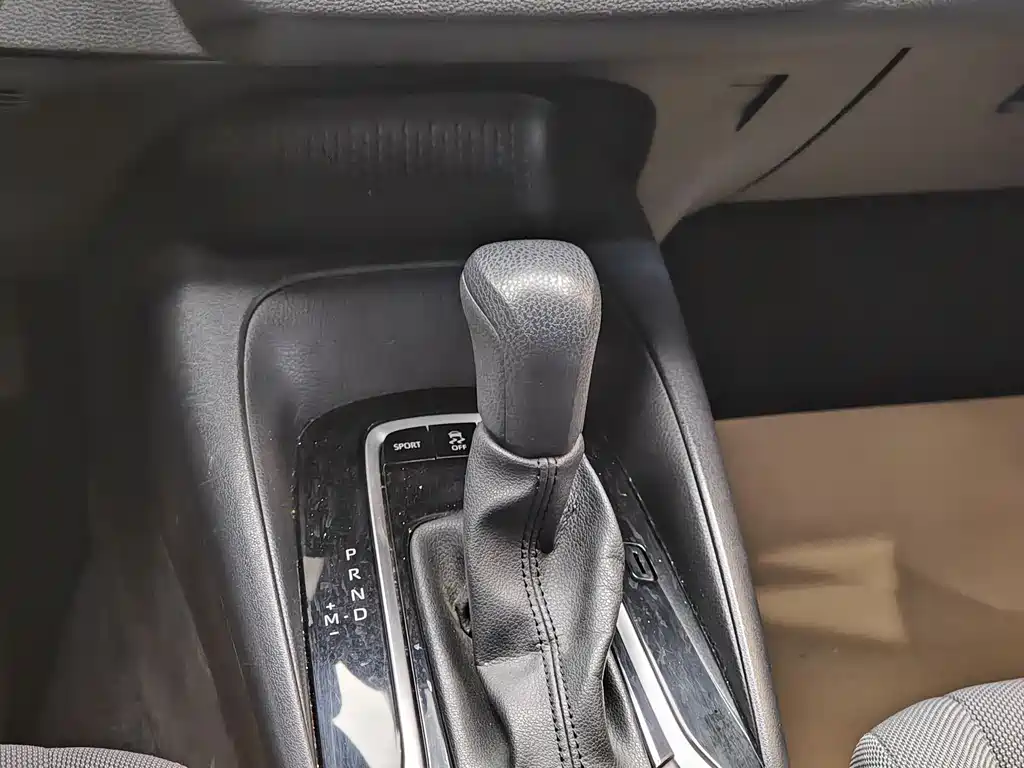 Toyota Toyota Corolla 2021 TNGA 1.5L CVT Advanced Edition 2023 - thumbnail 17