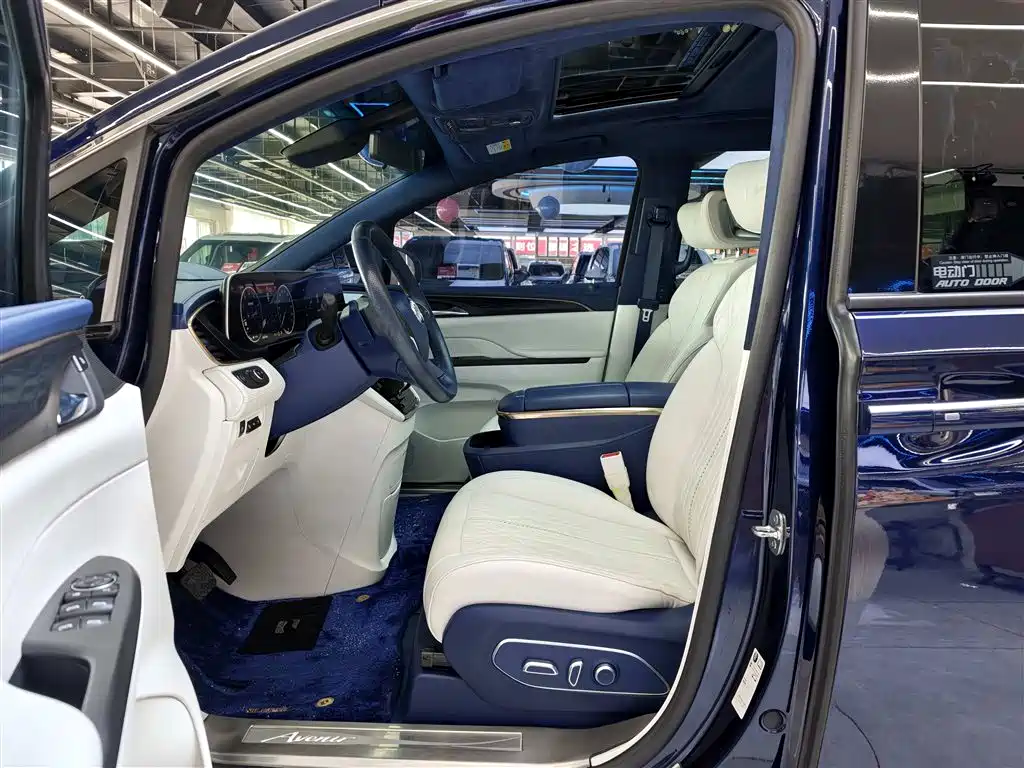 Buick Buick GL8 2020 Avenir Four-Seat Luxury Edition 2020 - thumbnail 4