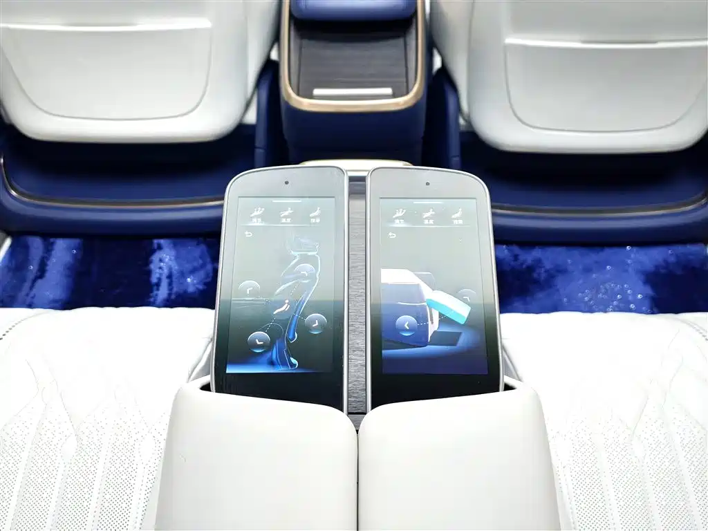 Buick Buick GL8 2020 Avenir Four-Seat Luxury Edition 2020 - thumbnail 9