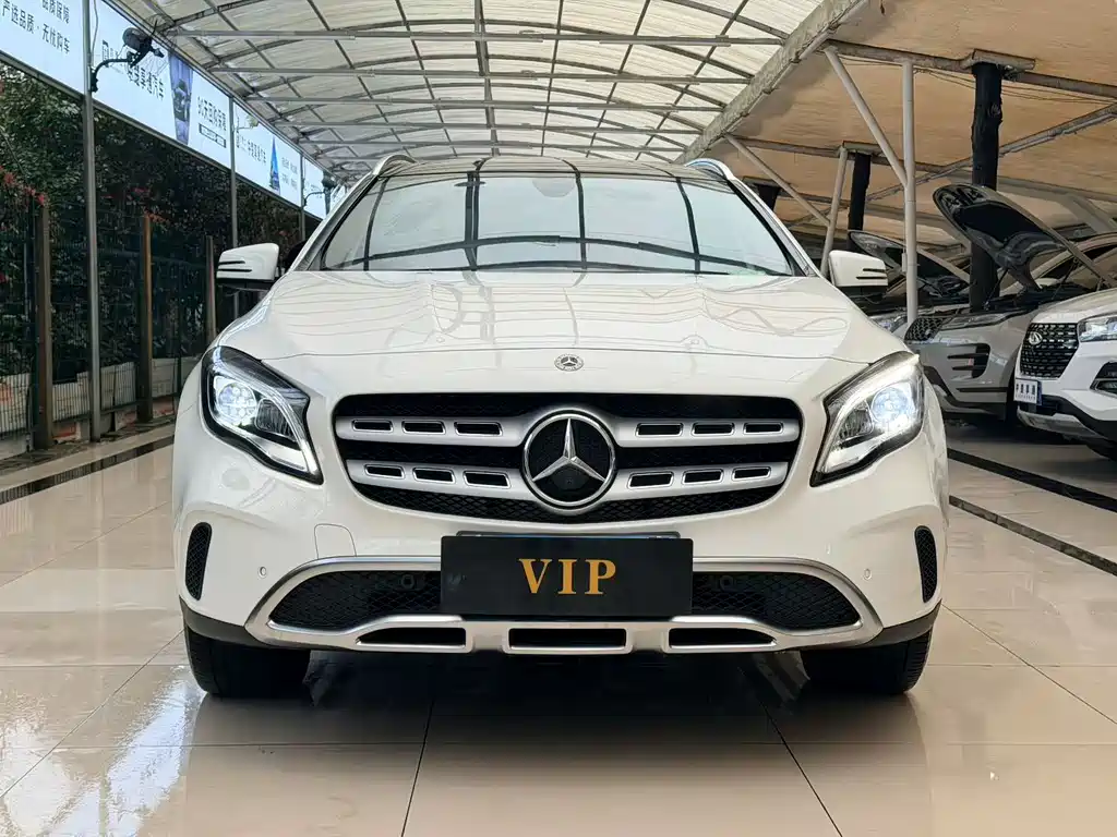 Mercedes-Benz Mercedes-Benz GLA 2017 GLA 200 Style 2018 - thumbnail 2