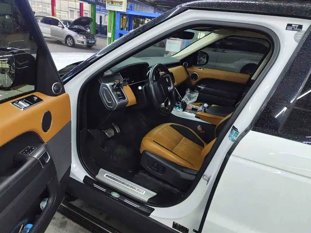 Land Rover Range Rover Sport 2021 3.0 L6 Black Badge 2021 - thumbnail 2