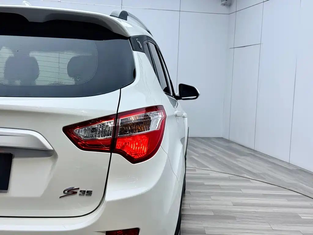 Changan Changan CS35 2016 1.6L Automatic Luxury Edition China V 2016 - thumbnail 23