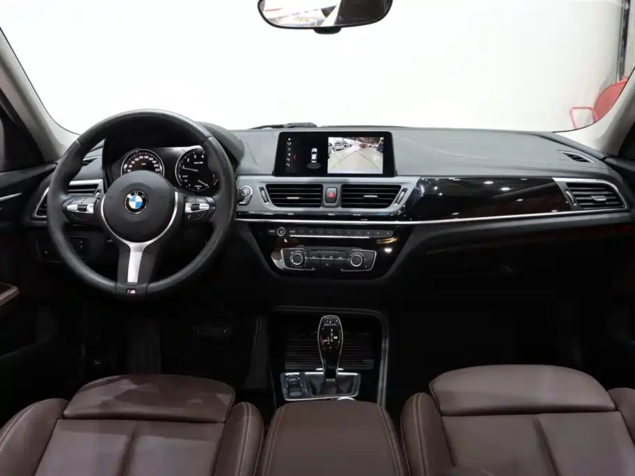 BMW BMW 1 Series 2020 120i M Sport Package 2020 - thumbnail 12