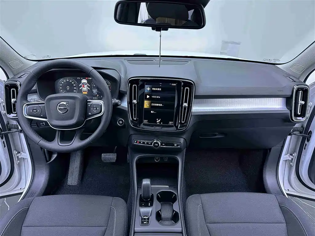 Volvo Volvo XC40 2022 T4 AWD Momentum 2022 - thumbnail 12