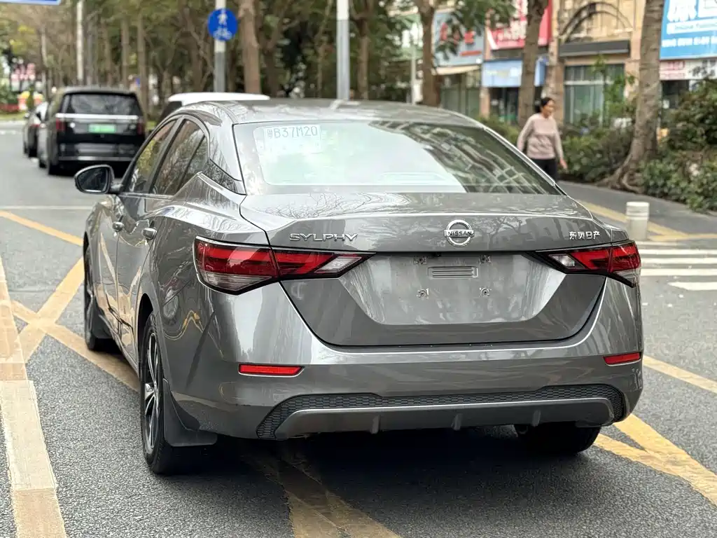 Nissan Nissan Sylphy 2023 1.6L CVT Comfort Edition 2023 - thumbnail 18