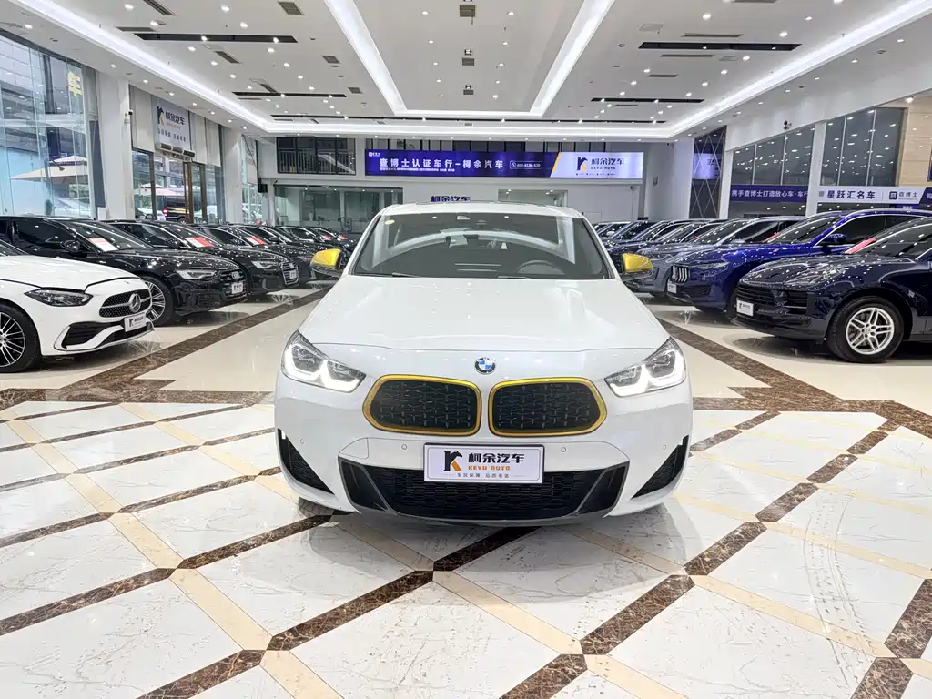 BMW BMW X2 2023 xDrive 25i M Sport Package 2023 - thumbnail 3