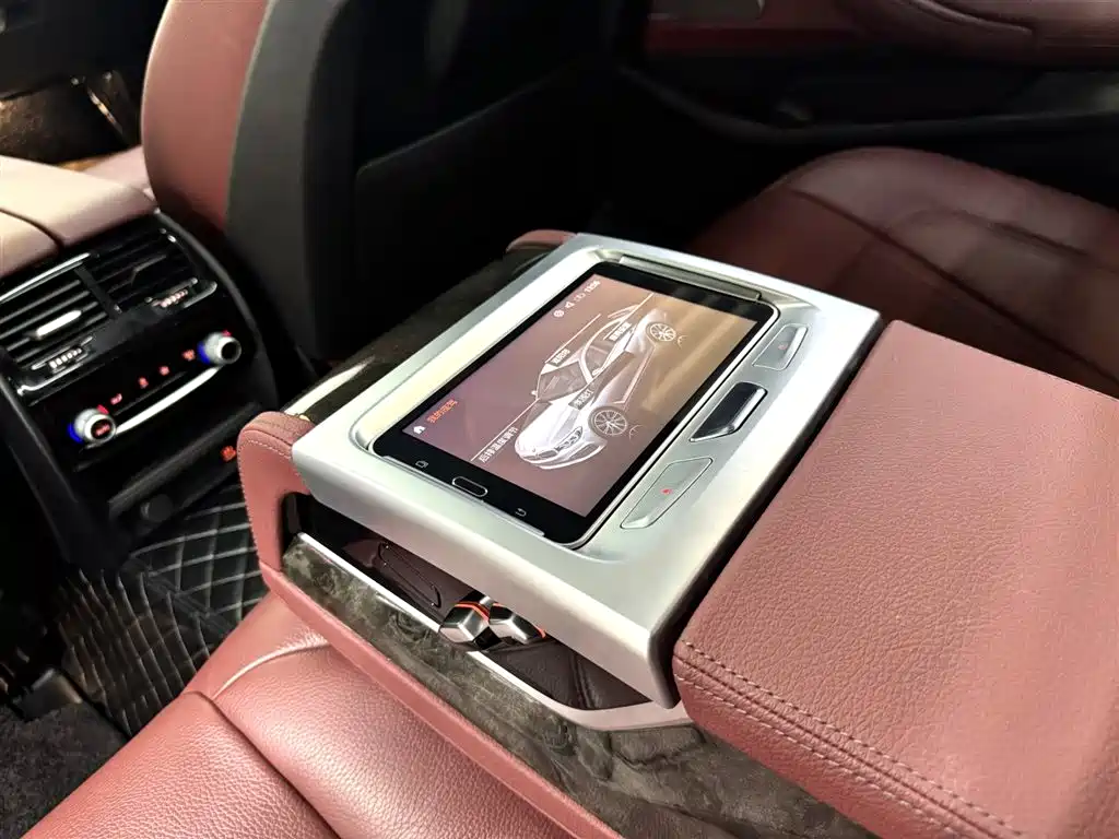 BMW BMW 5 Series 2020 530Li Luxury M Sport Package 2020 - thumbnail 17
