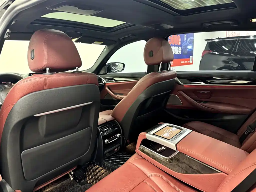 BMW BMW 5 Series 2020 530Li Luxury M Sport Package 2020 - thumbnail 21