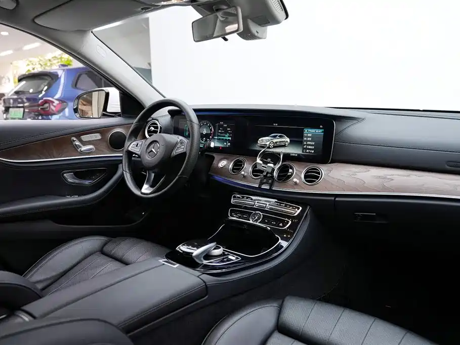 Mercedes-Benz Mercedes-Benz E-Class 2016 E 200 L 2017 - thumbnail 9