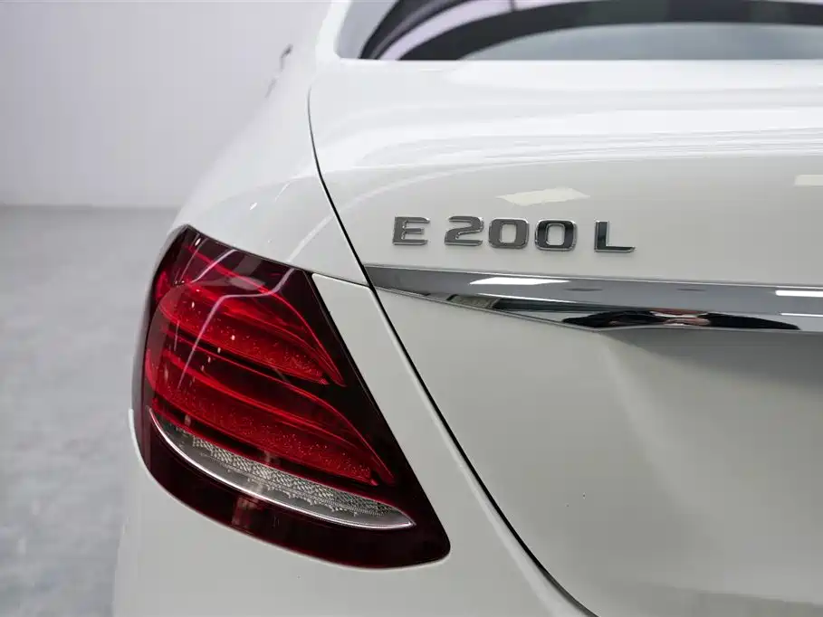 Mercedes-Benz Mercedes-Benz E-Class 2016 E 200 L 2017 - thumbnail 18