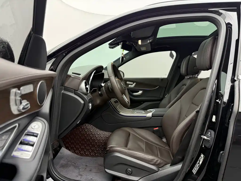 Mercedes-Benz Mercedes-Benz GLC 2021 GLC 260 L 4MATIC Luxury Edition 2021 - thumbnail 8