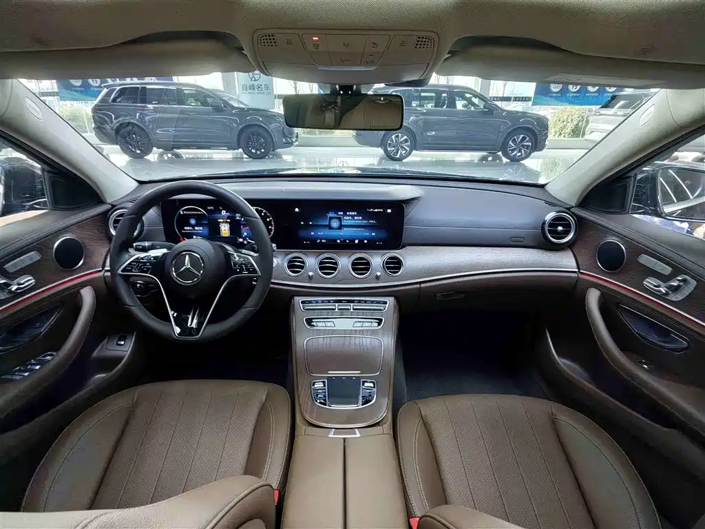 Mercedes-Benz Mercedes-Benz E-Class 2023 Facelift E 300 L Fashion Edition 2023 - thumbnail 15