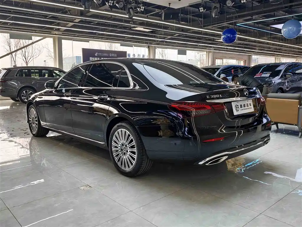 Mercedes-Benz Mercedes-Benz E-Class 2023 Facelift E 300 L Fashion Edition 2023 - thumbnail 17