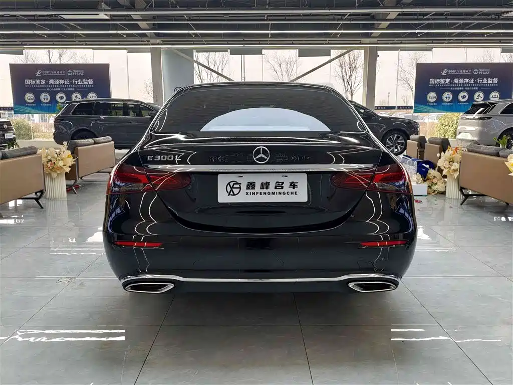 Mercedes-Benz Mercedes-Benz E-Class 2023 Facelift E 300 L Fashion Edition 2023 - thumbnail 18