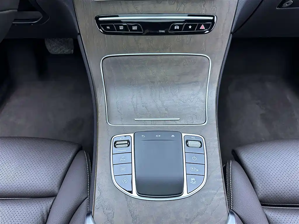 Mercedes-Benz Mercedes-Benz GLC 2022 GLC 300 L 4MATIC Dynamic Model Premium Edition 2022 - thumbnail 13