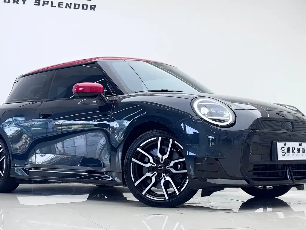 MINI MINI Cooper SE 2024 452km Racing Driver 2024 - thumbnail 6