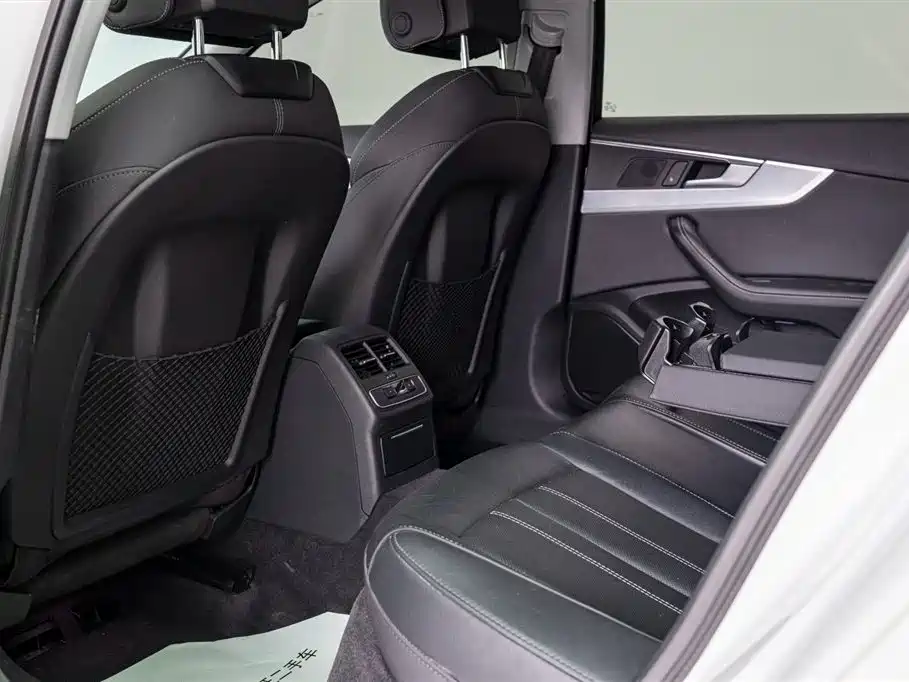 Audi Audi A4L 2020 40 TFSI Premium Dynamic Edition 2023 - thumbnail 7