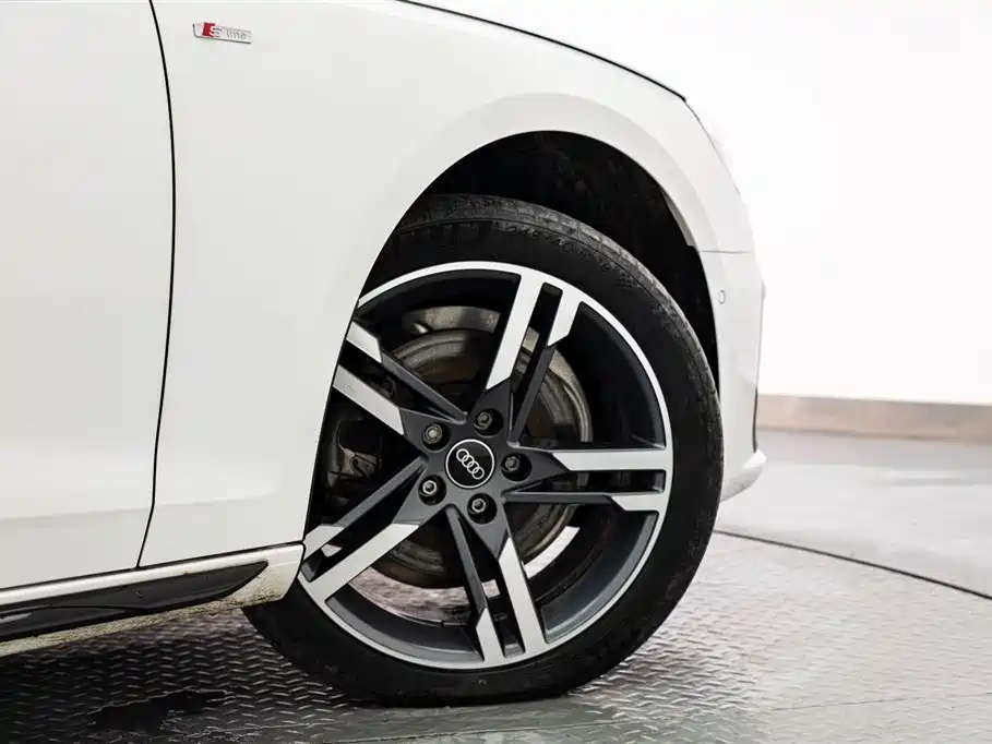 Audi Audi A4L 2020 40 TFSI Premium Dynamic Edition 2023 - thumbnail 19