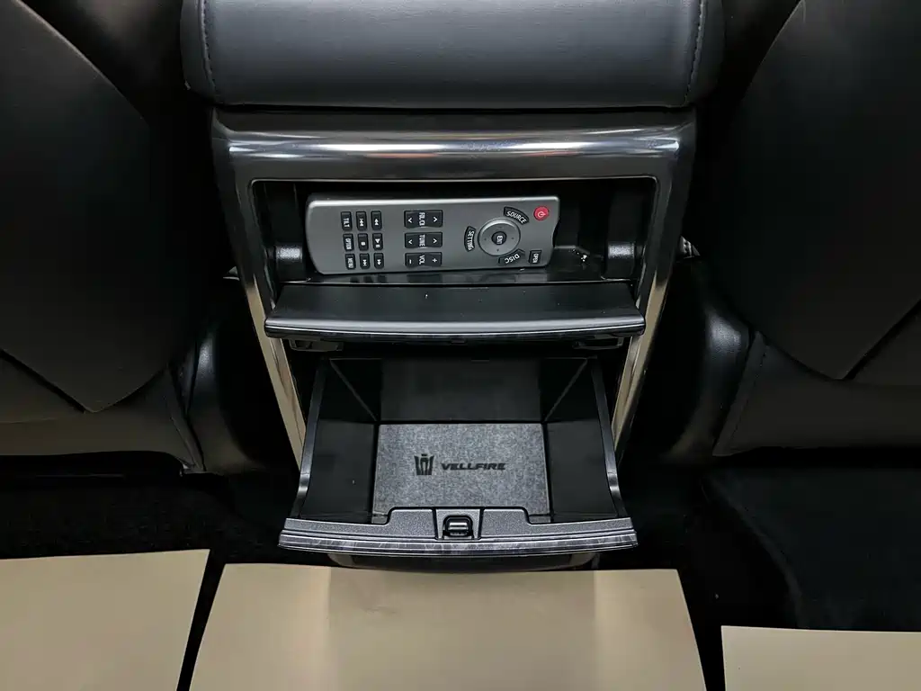 Toyota Toyota Alphard 2019 Dual Engine 2.5L HV Luxury Edition 2019 - thumbnail 18