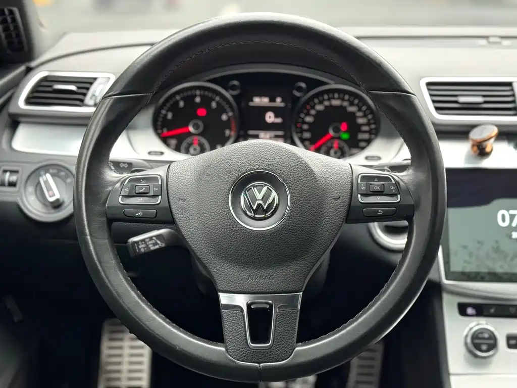 Volkswagen Volkswagen CC 2016 1.8TSI Luxury Edition 2017 - thumbnail 6