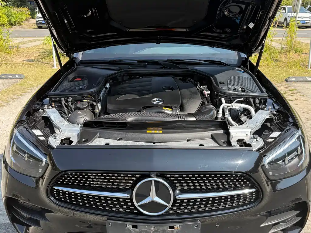 Mercedes-Benz Mercedes-Benz E-Class 2022 Model Year Facelift E 300 L Sport Style 2022 - thumbnail 8