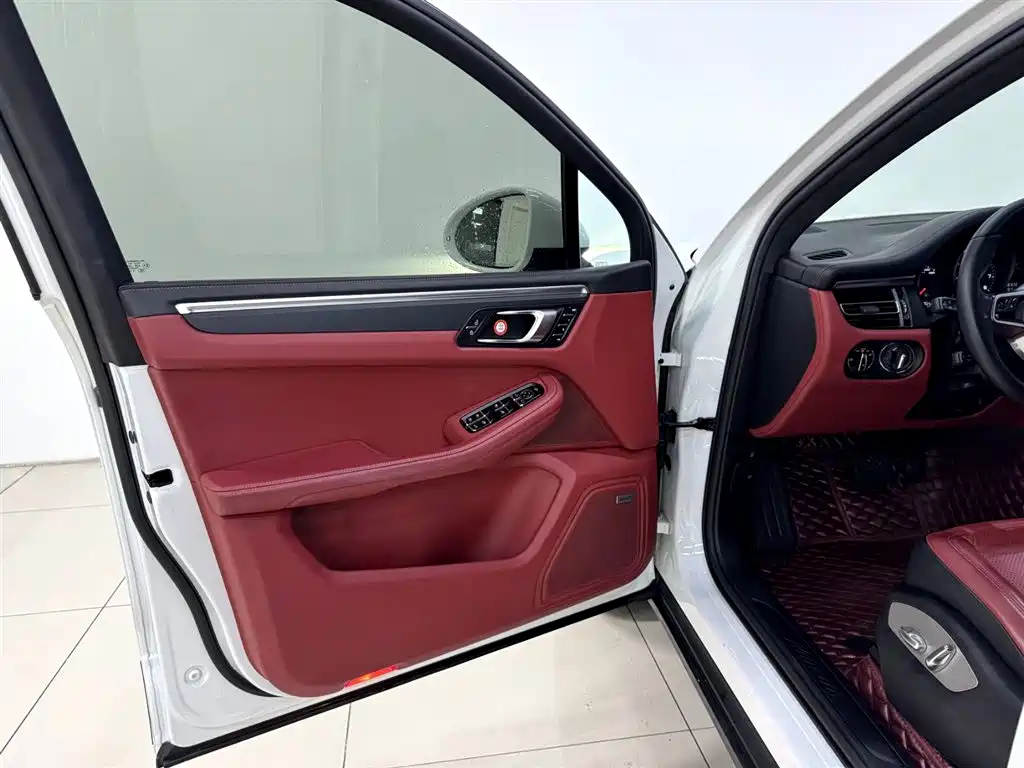 Porsche Porsche Macan 2021 Macan 2.0T 2021 - thumbnail 8