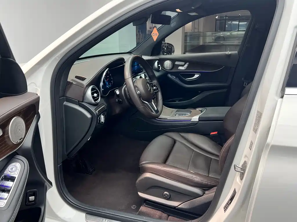 Mercedes-Benz Mercedes-Benz GLC 2022 GLC 300 L 4MATIC Sport Edition 2022 - thumbnail 11