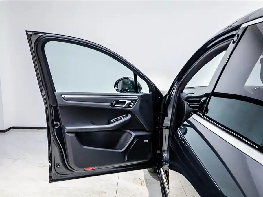 Porsche Porsche Macan 2020 Macan 2.0T 2019 - thumbnail 8